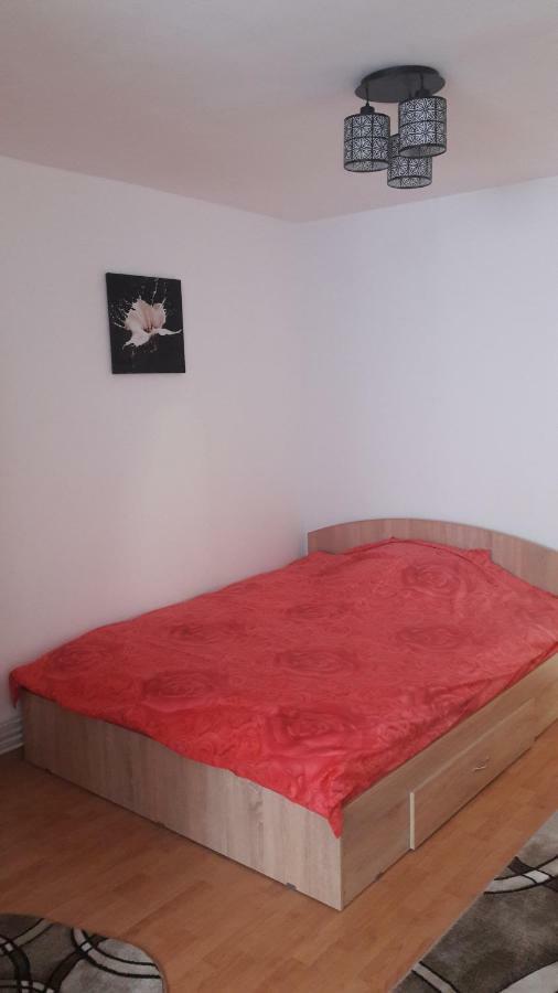Melody Apartment Alba Iulia Exteriör bild
