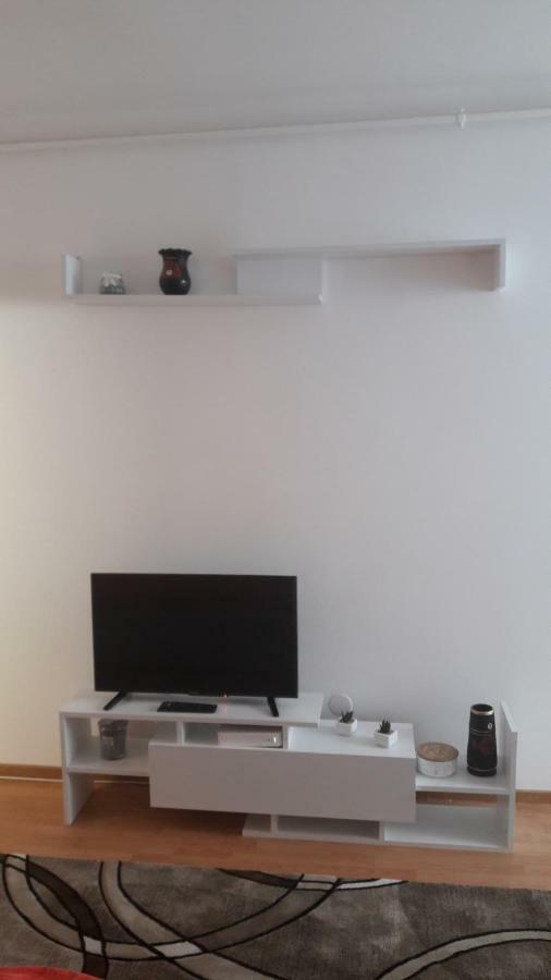 Melody Apartment Alba Iulia Exteriör bild